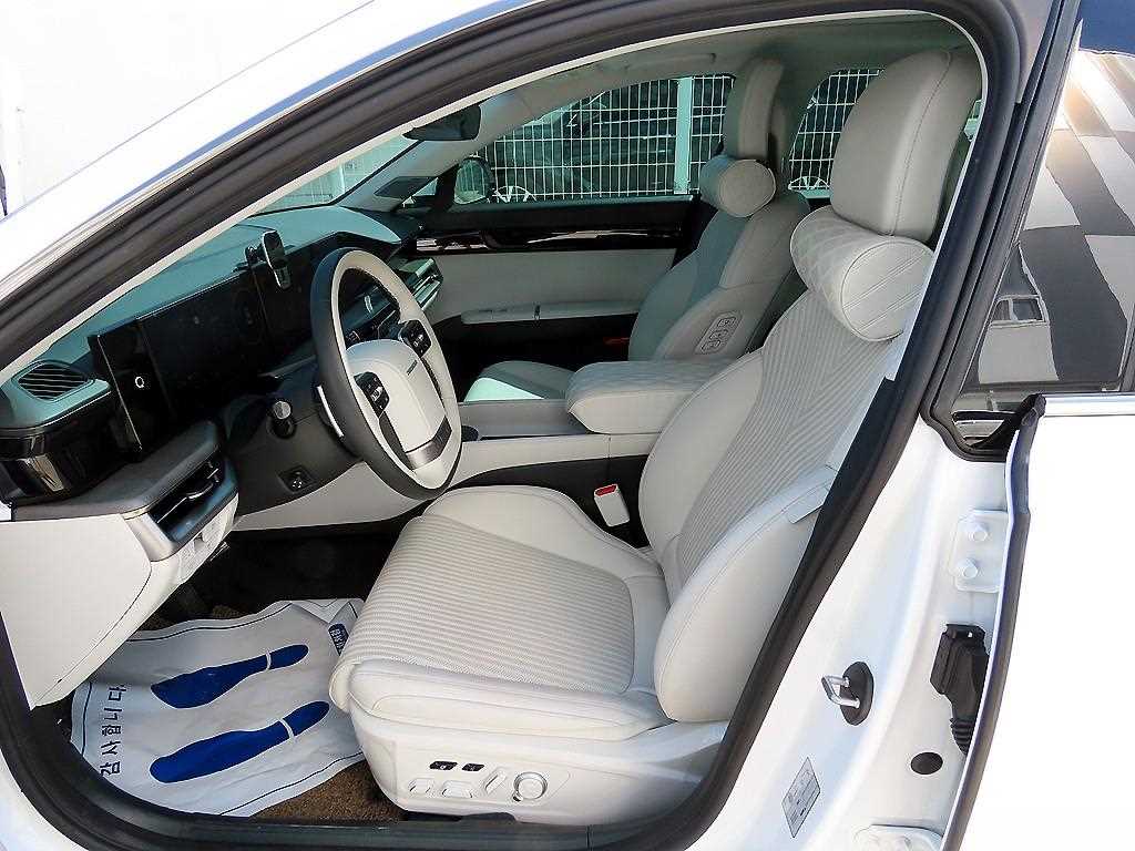 HYUNDAI Grandeur - Vista 5