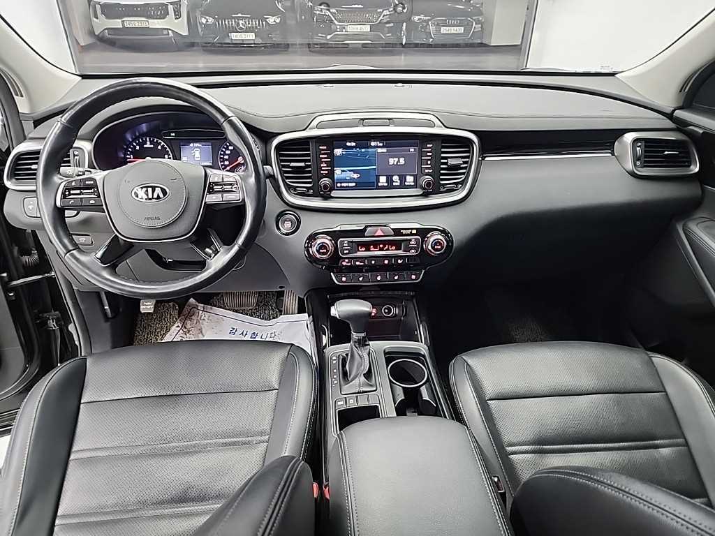 KIA Sorento - Vista 7