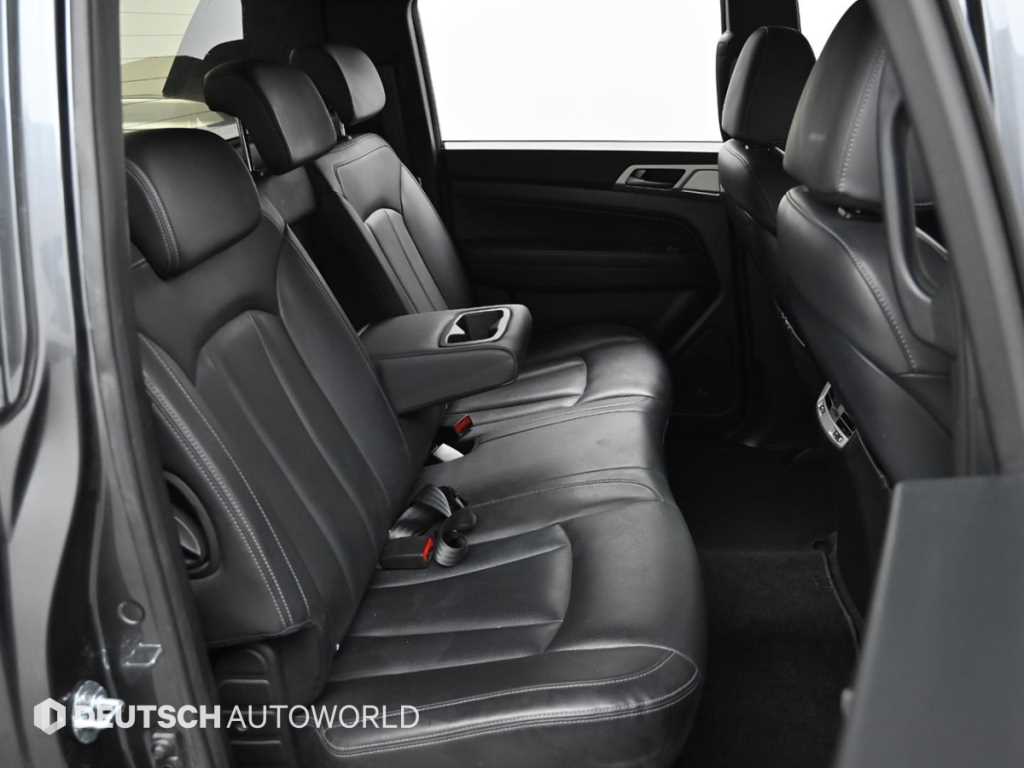 Ssangyong Rexton - Vista 12