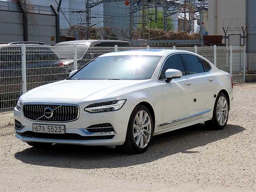 Volvo S90 - Vista 2