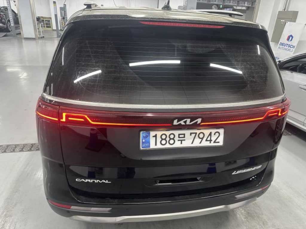 KIA Carnival - Vista 5
