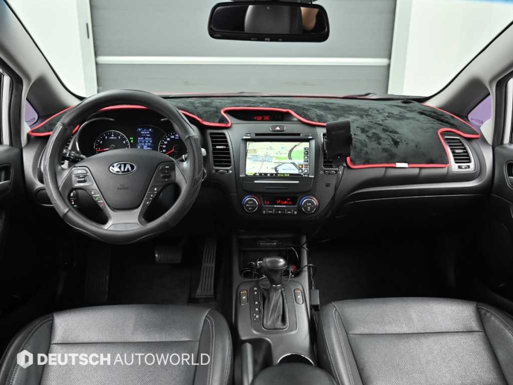 KIA K3 - Vista 7