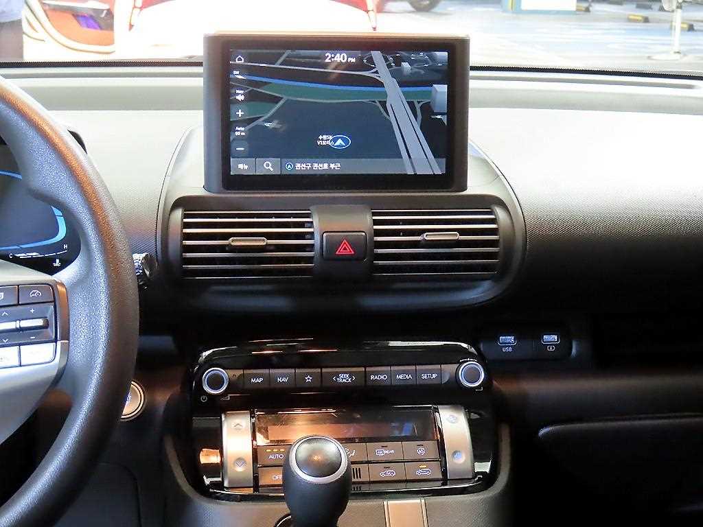 HYUNDAI Casper - Vista 11