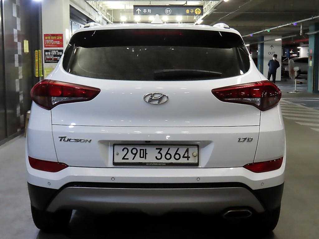 HYUNDAI Tucson - Vista 5