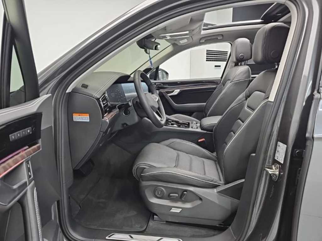 Volkswagen Touareg 2026 Gris - Importación desde Corea - HF Imports Iquique - Foto 15