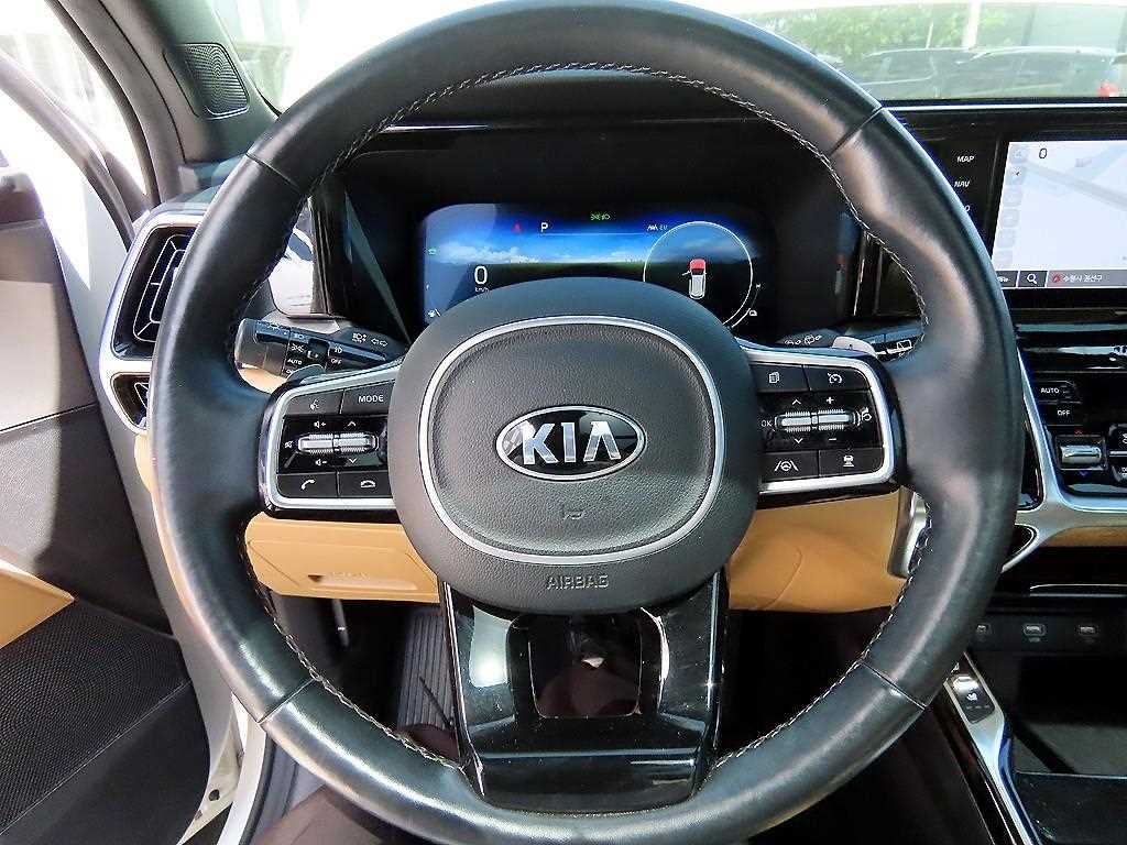KIA Sorento - Vista 8
