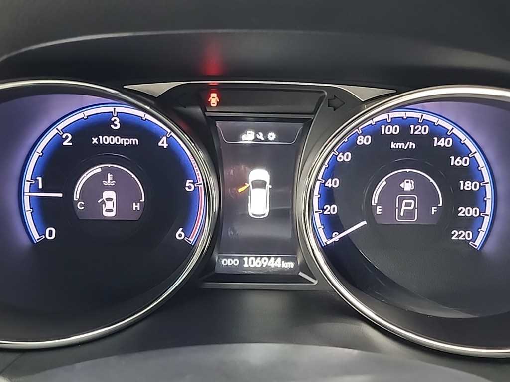 HYUNDAI Tucson - Vista 6