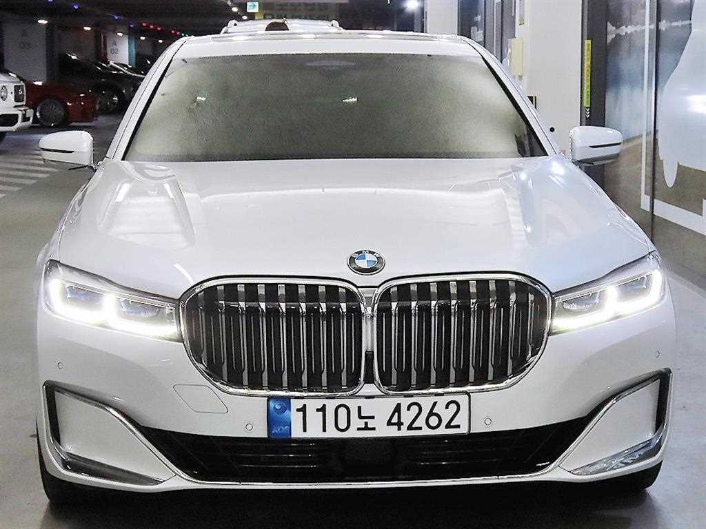 BMW 7 Series - Vista 2