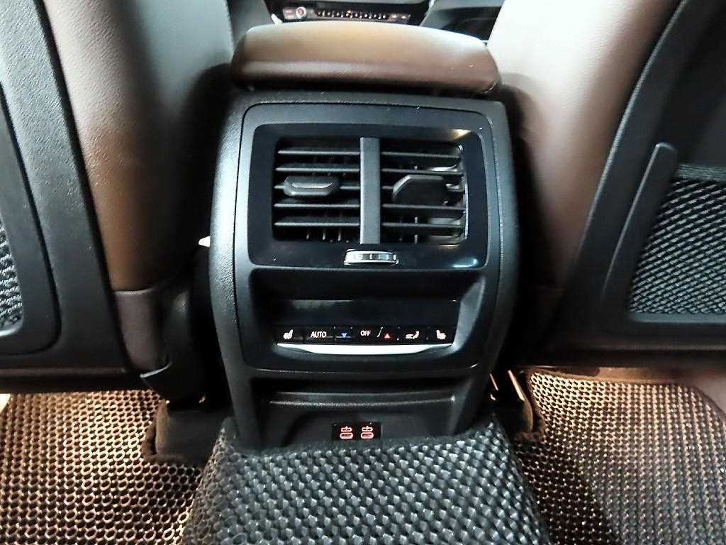 BMW X3 - Vista 12