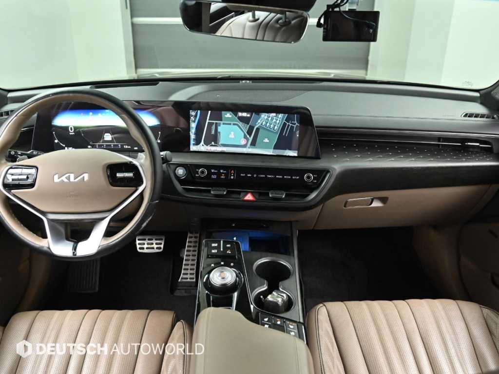 KIA K8 - Vista 7