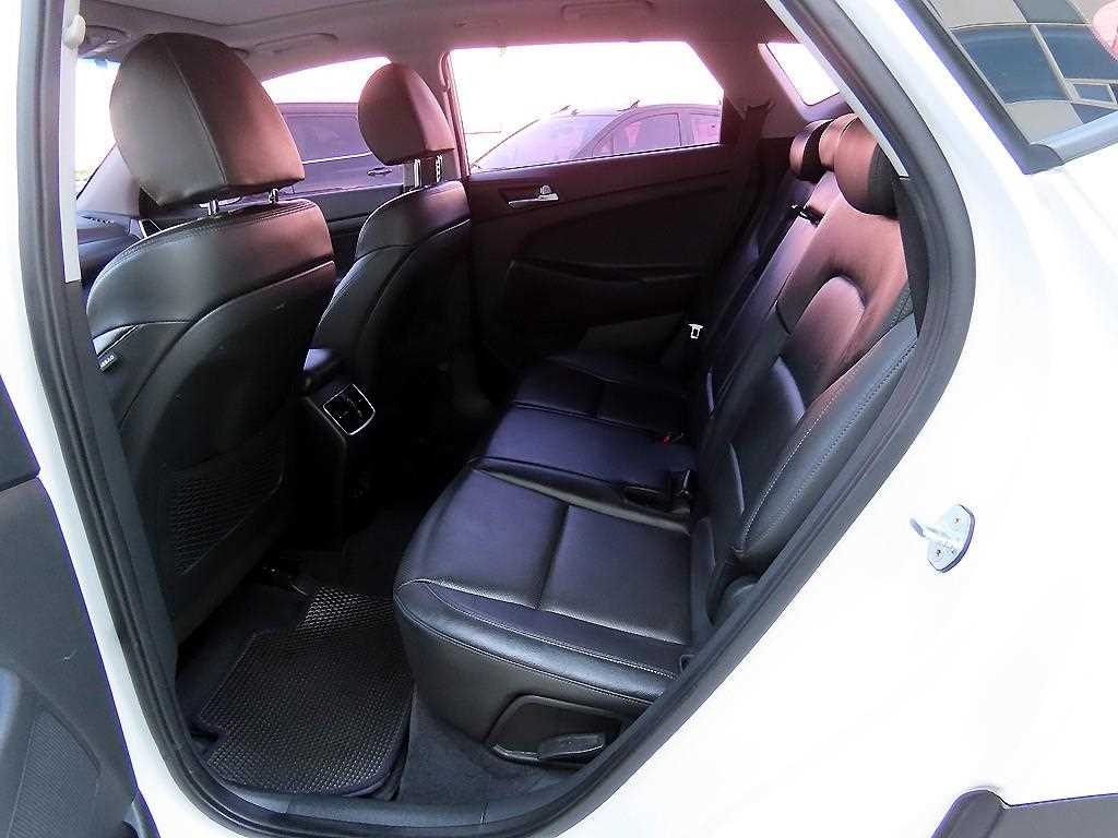 HYUNDAI Tucson - Vista 6