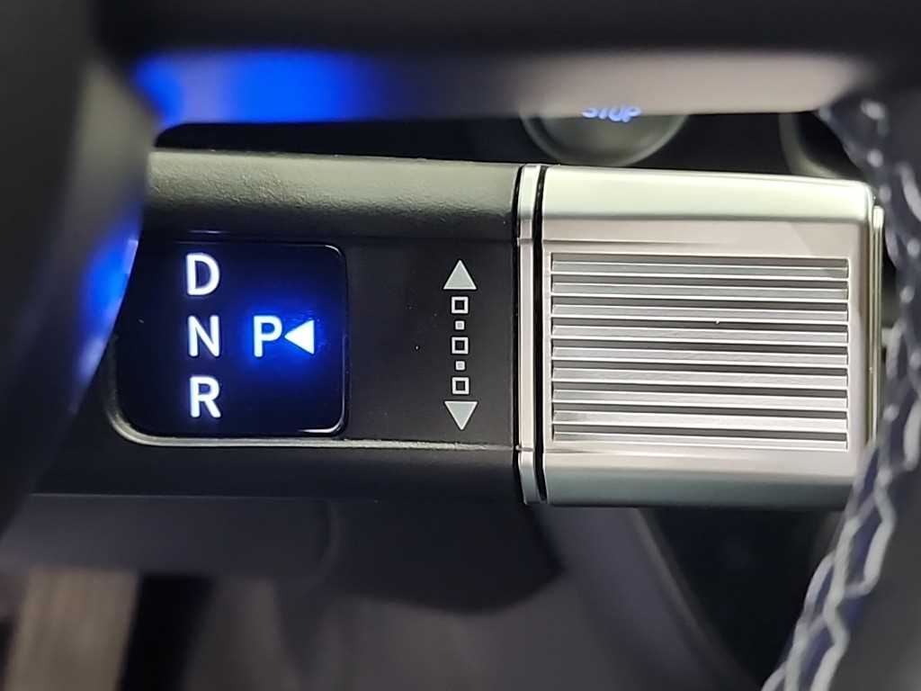 HYUNDAI Sonata - Vista 8