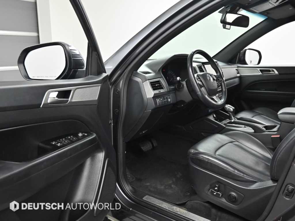 Ssangyong Rexton - Vista 11