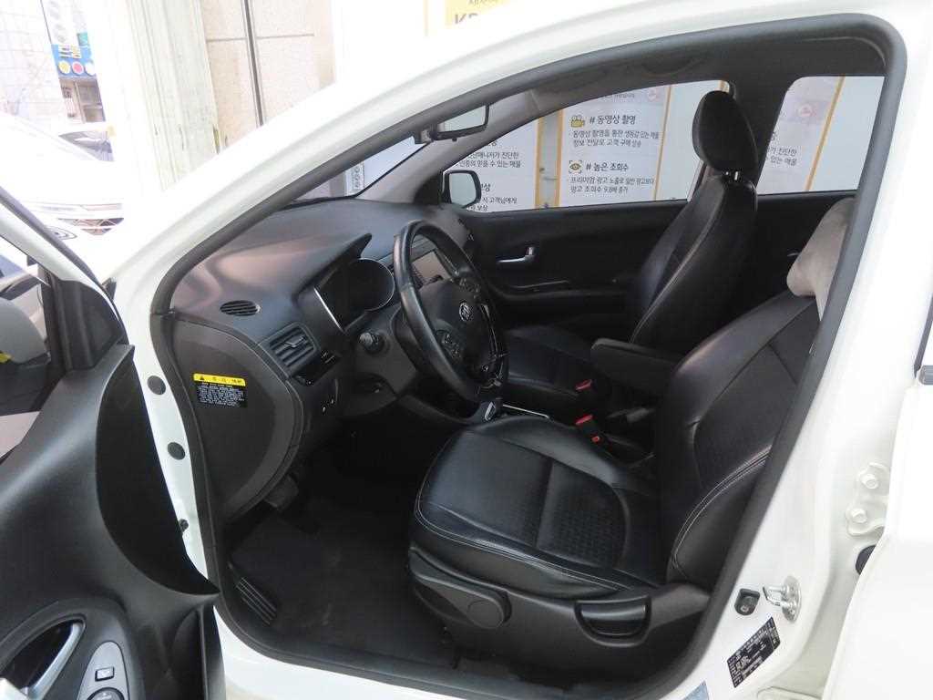 KIA Morning - Vista 5