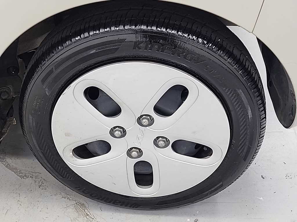 KIA Ray 2022 the color of pearl - Importación desde Corea - HF Imports Iquique - Foto 19