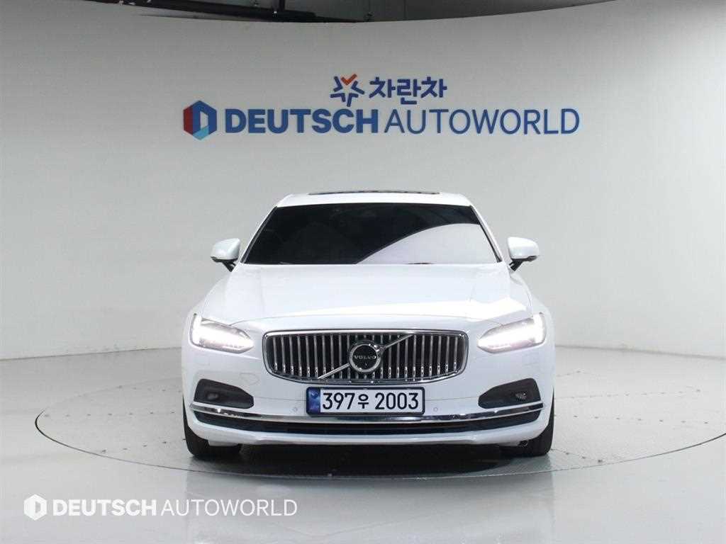 Volvo S90 - Vista 3