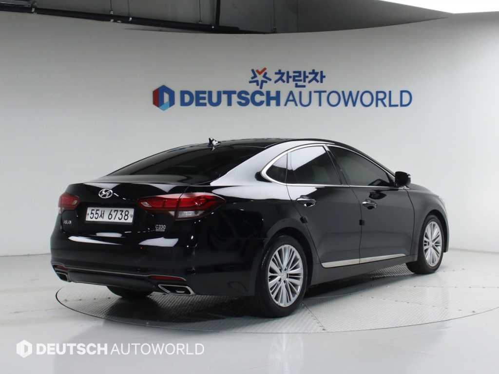 HYUNDAI Aslan - Vista 2