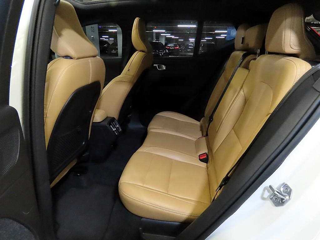 Volvo XC40 - Vista 7