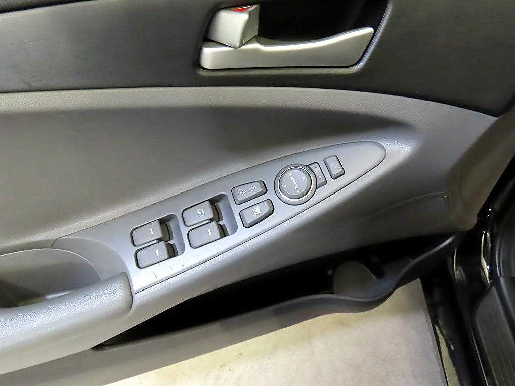 HYUNDAI Sonata 2014 Negro - Importación desde Corea - HF Imports Iquique - Foto 17