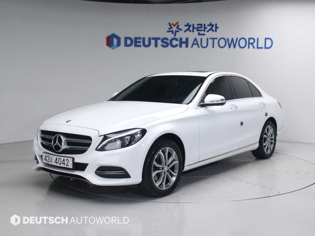 Mercedes Benz C Class 2015 Blanco - Importación desde Corea - HF Imports Iquique - Foto 1