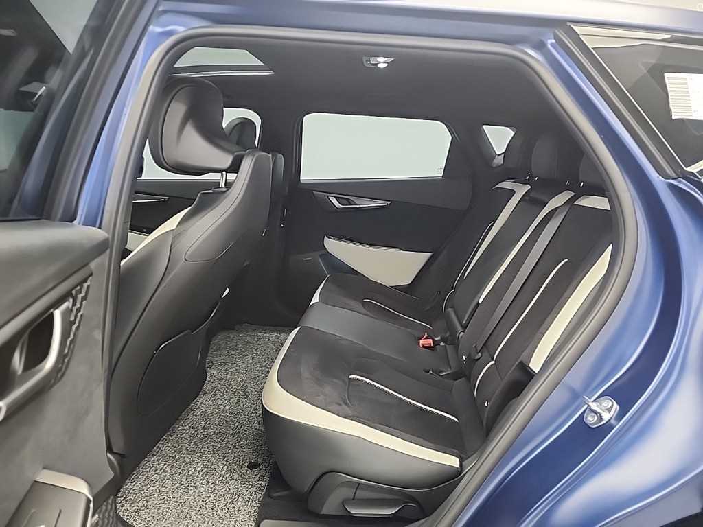 KIA EV6 - Vista 12