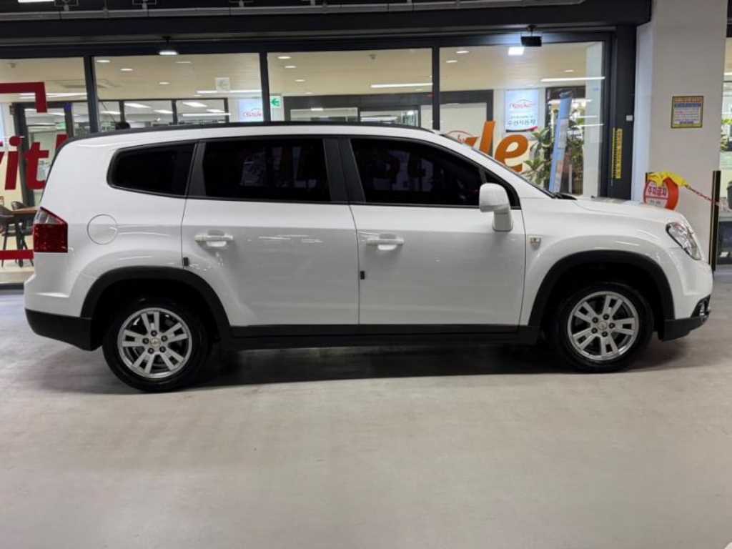 Chevrolet Orlando - Vista 3