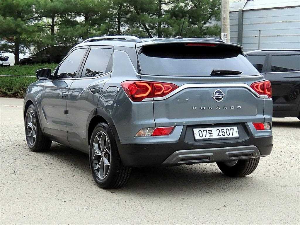 Ssangyong Korando - Vista 3