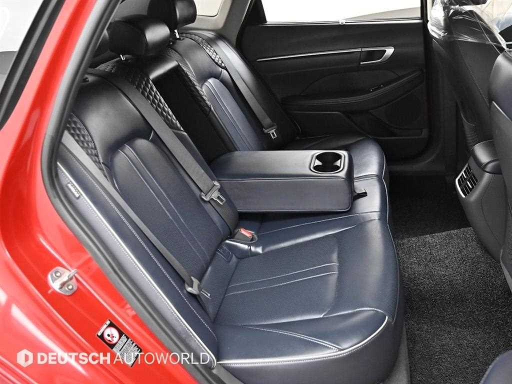 HYUNDAI Sonata - Vista 12