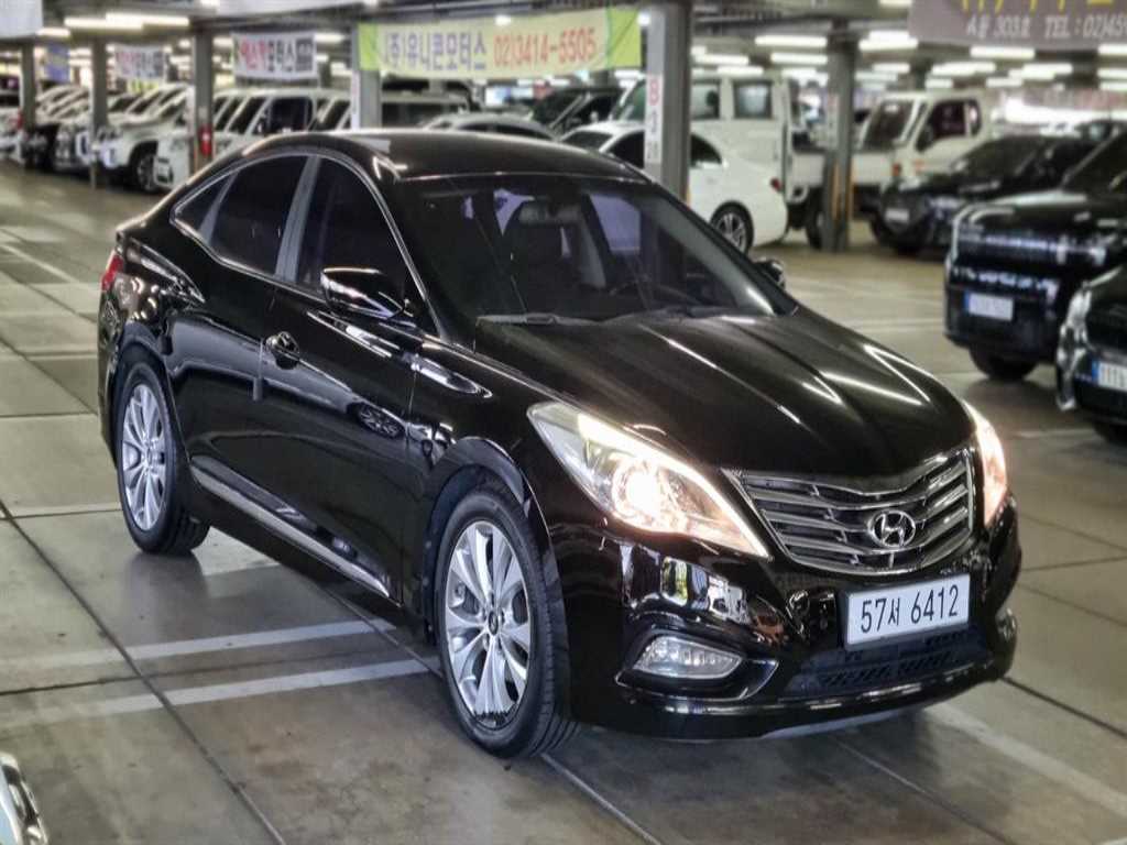 HYUNDAI Grandeur - Vista 3