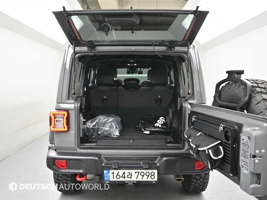 Jeep Wrangler 2022 Gris - Importación desde Corea - HF Imports Iquique - Foto 19