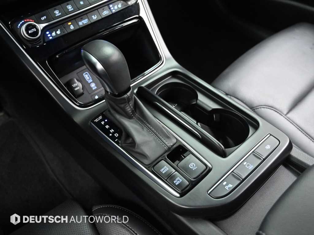 HYUNDAI Grandeur - Vista 9