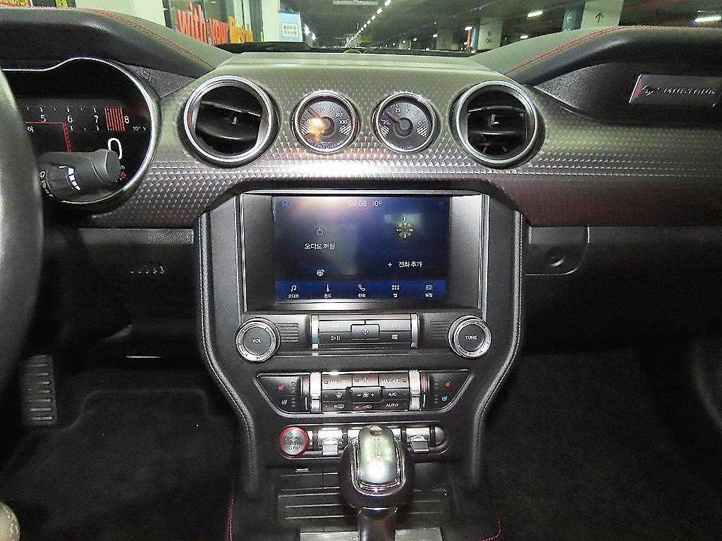 Ford Mustang - Vista 11