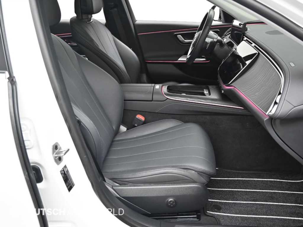 Mercedes Benz E class - Vista 10