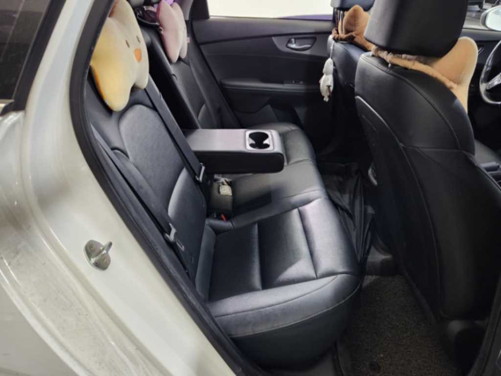 KIA K3 - Vista 3