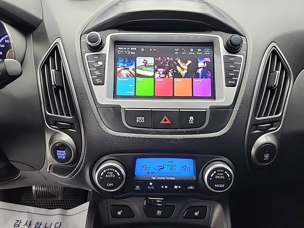 HYUNDAI Tucson - Vista 10