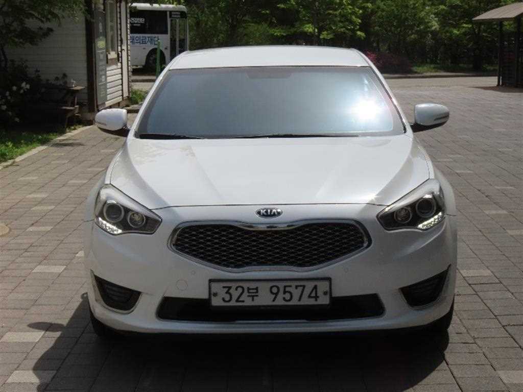 KIA K7 2016 Blanco - Importación desde Corea - HF Imports Iquique - Foto 1