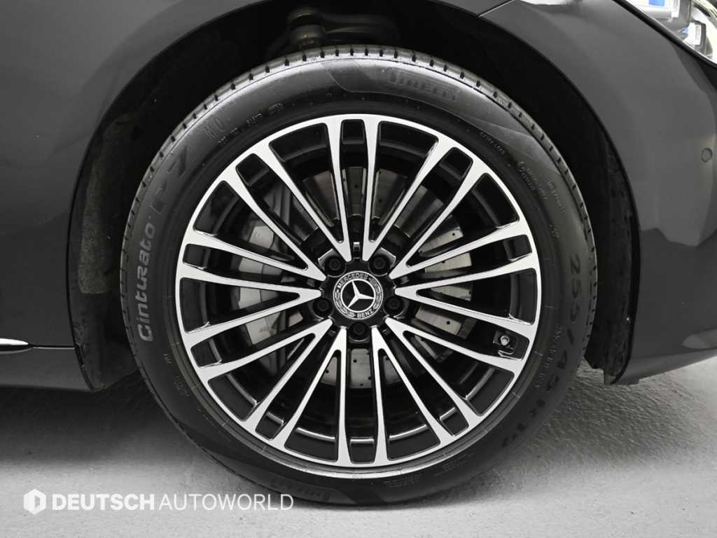 Mercedes Benz S Class - Vista 5