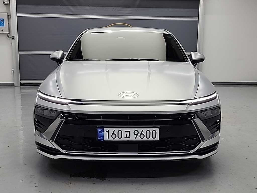 HYUNDAI Sonata - Vista 2
