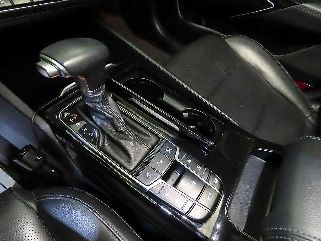 KIA K7 - Vista 12