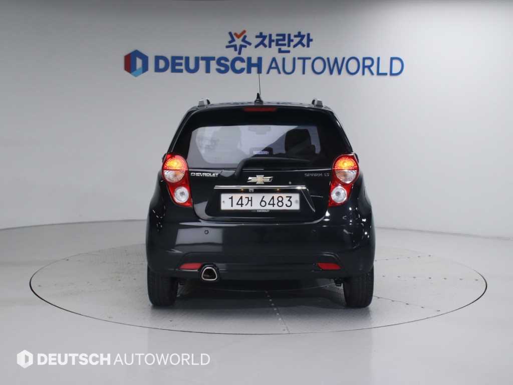 Chevrolet Spark - Vista 4