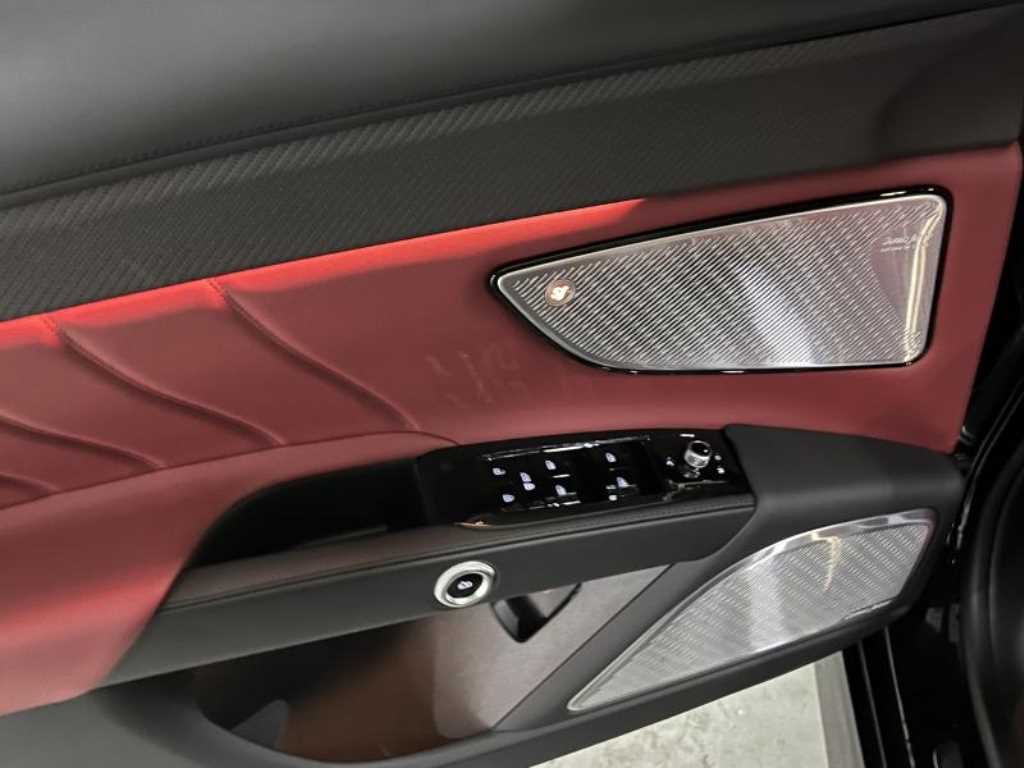 Maserati Grecale 2023 Negro - Importación desde Corea - HF Imports Iquique - Foto 14