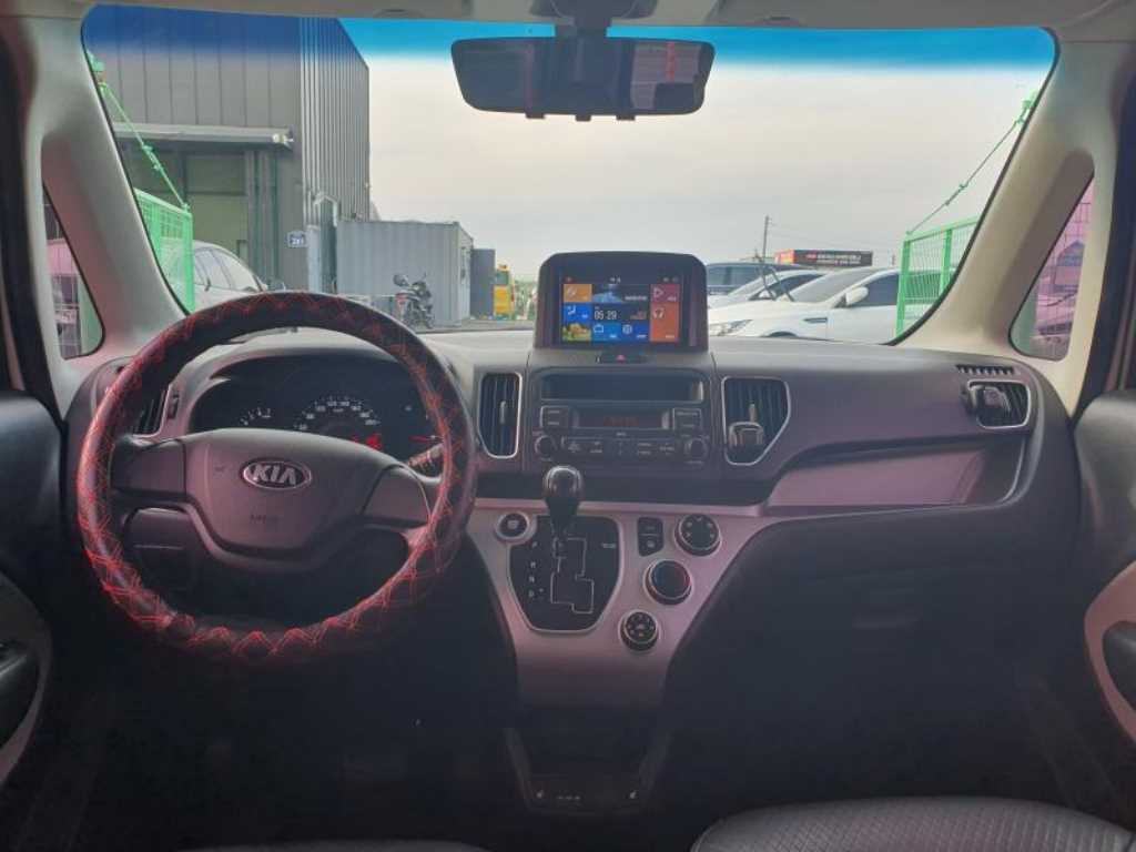 KIA Ray - Vista 9