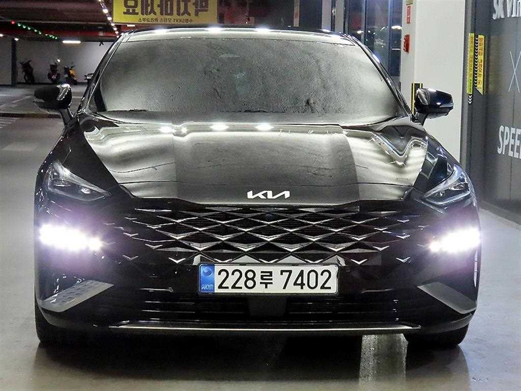 KIA K8 - Vista 2