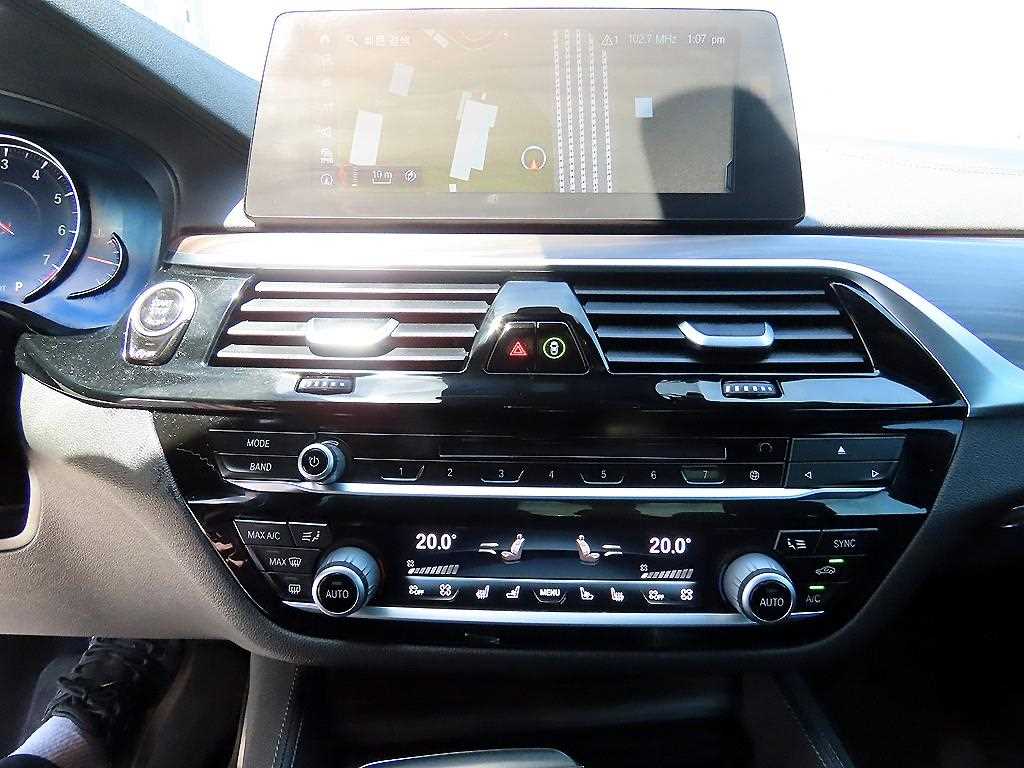 BMW 5 Series 2018 Blanco - Importación desde Corea - HF Imports Iquique - Foto 13