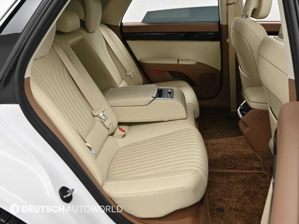 HYUNDAI Grandeur - Vista 12
