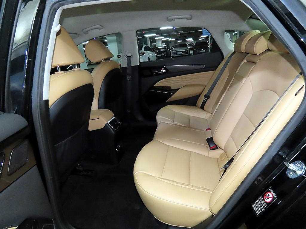 KIA K7 - Vista 7