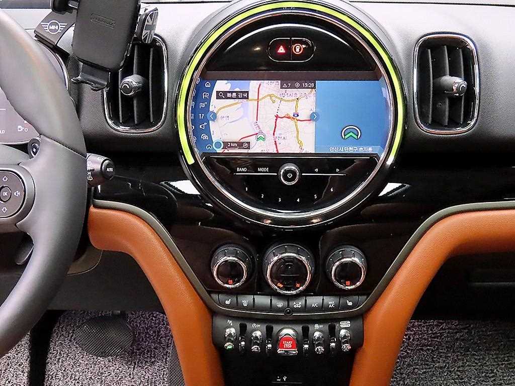 Mini Countryman - Vista 12