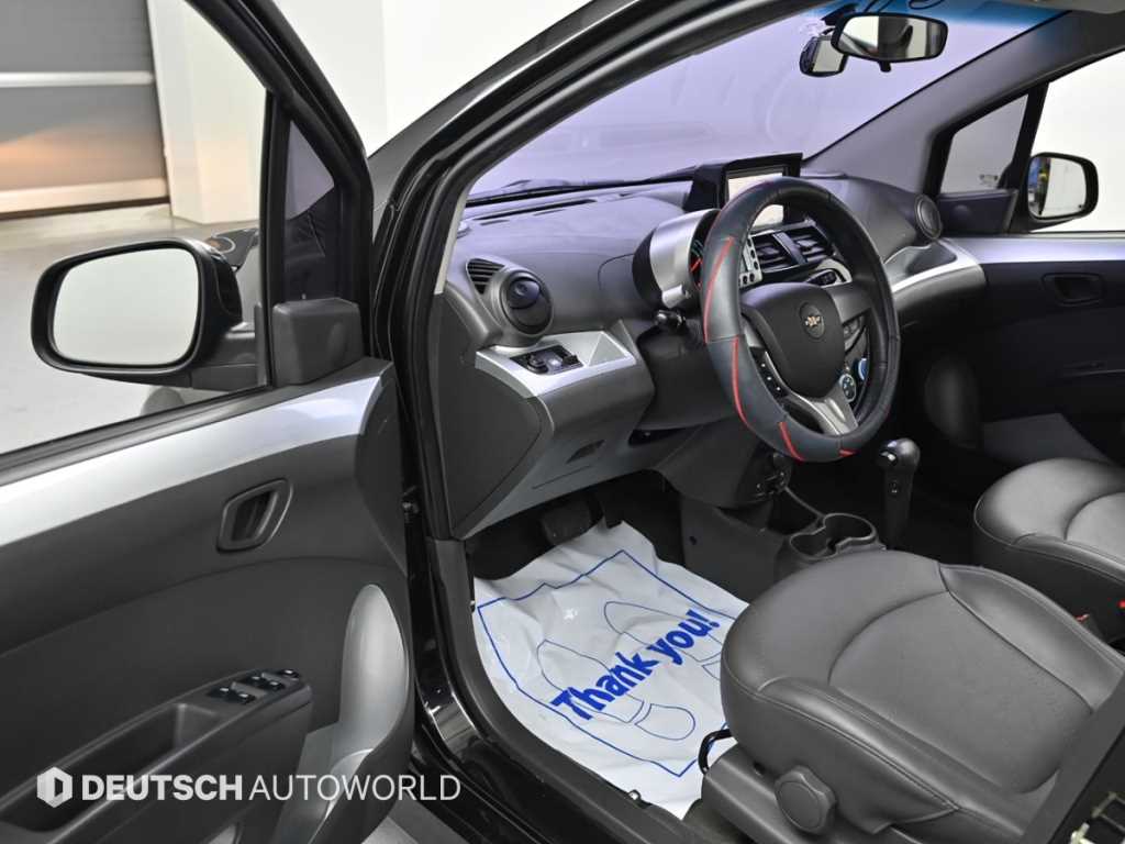 Chevrolet Spark - Vista 11