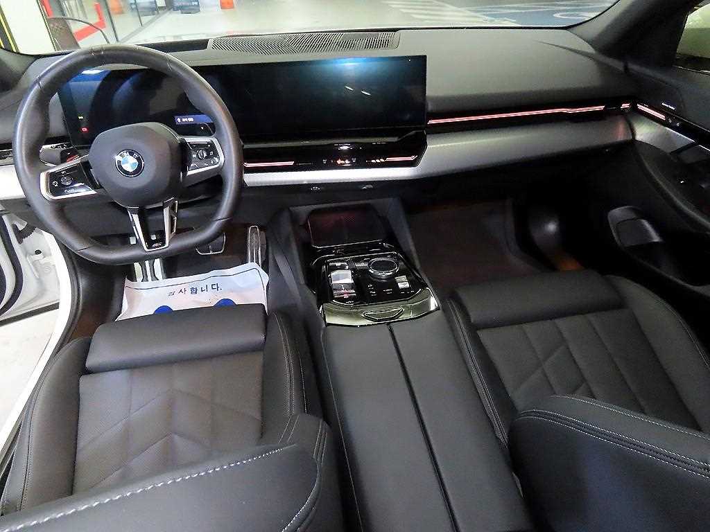 BMW 5 Series - Vista 10