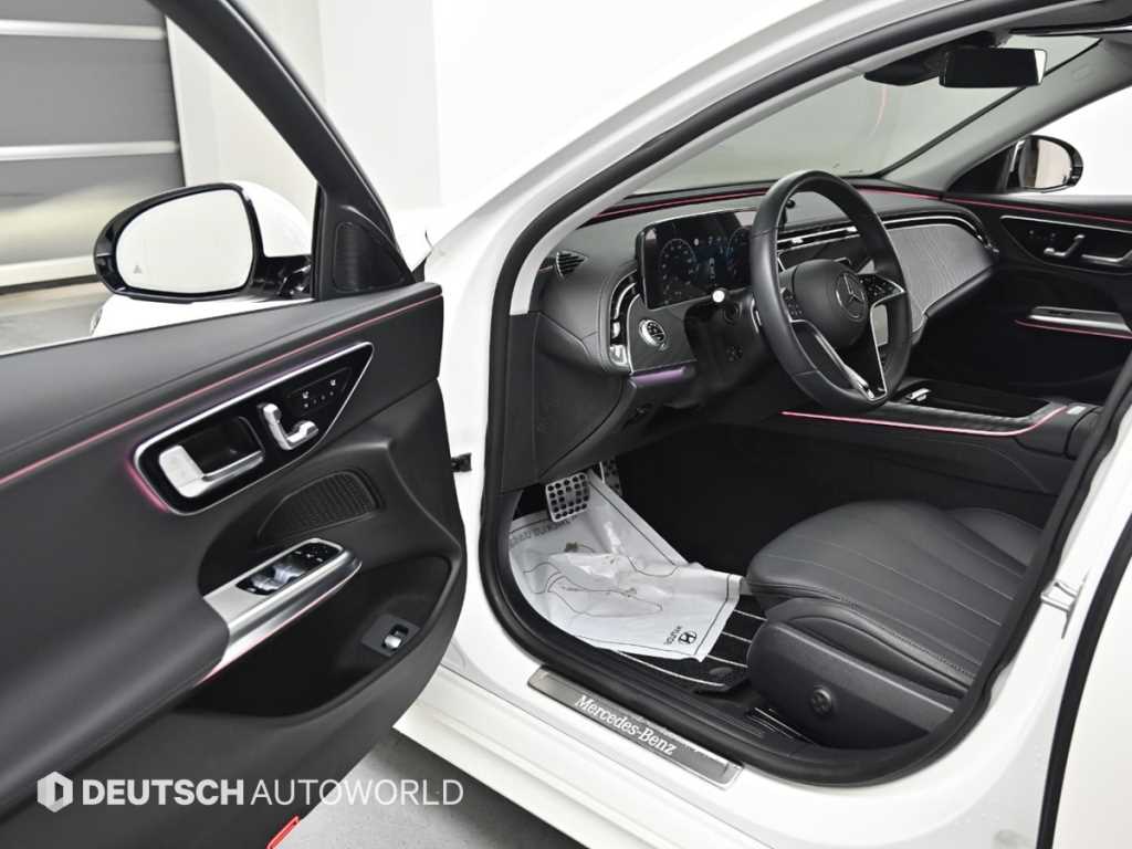 Mercedes Benz E class - Vista 11